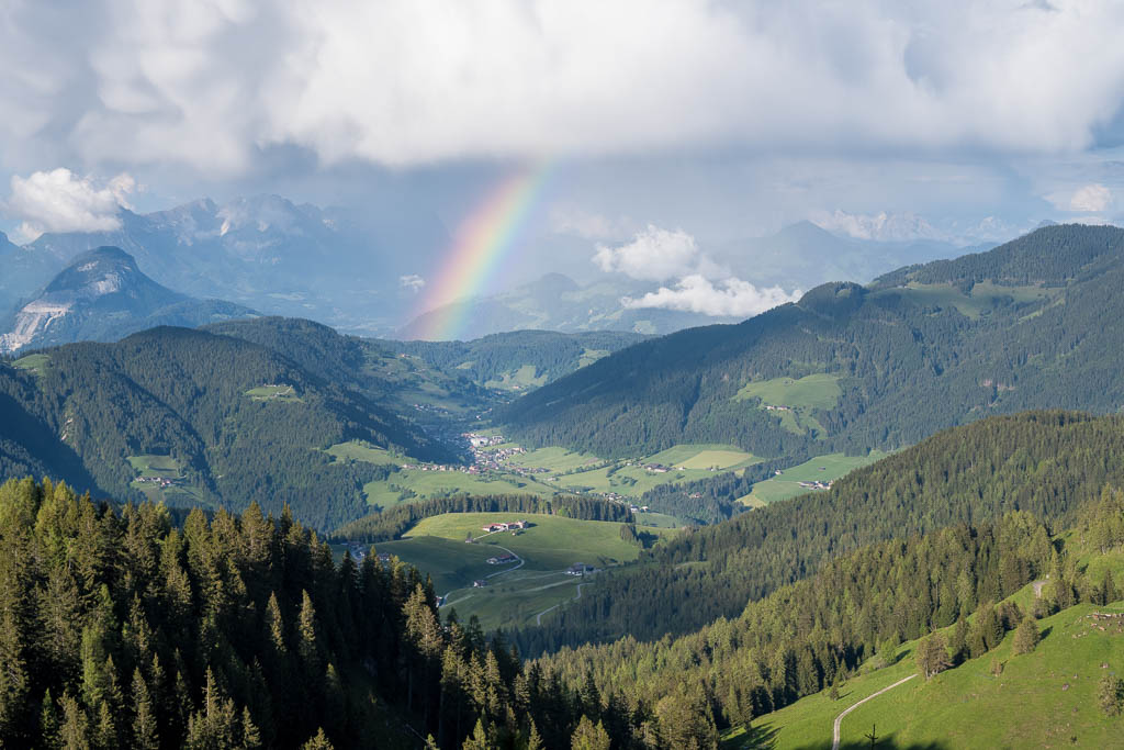 Regenbogen über dem Alpbachtal